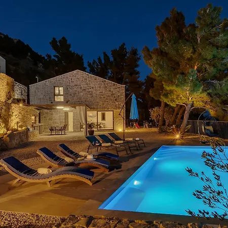 Willa Eaglestone - Isolated Location That Offers Peace And Tranquility Makarska